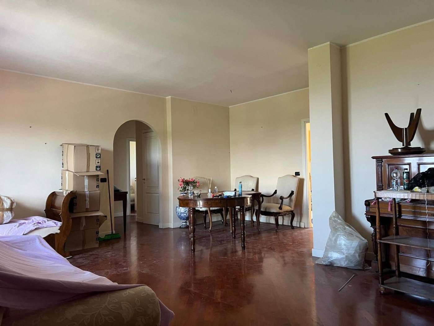 Salone