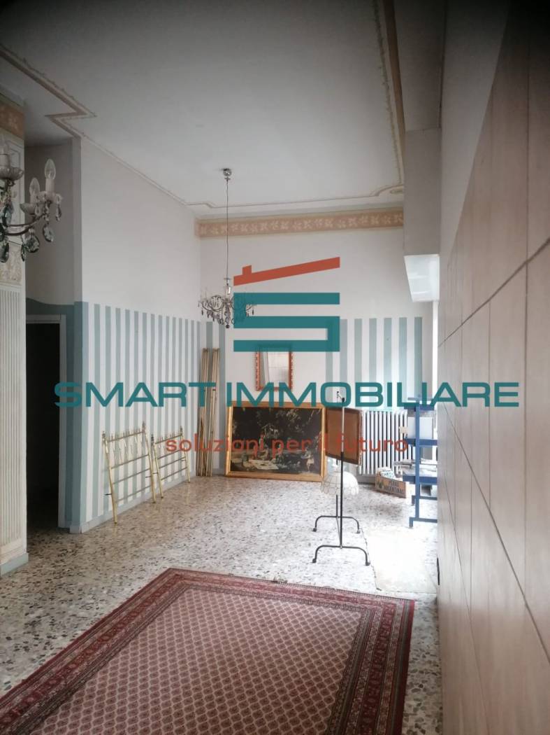 Interno palazzo