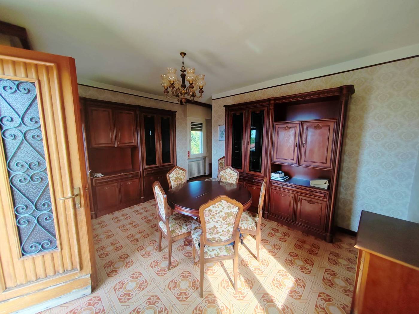 Salone