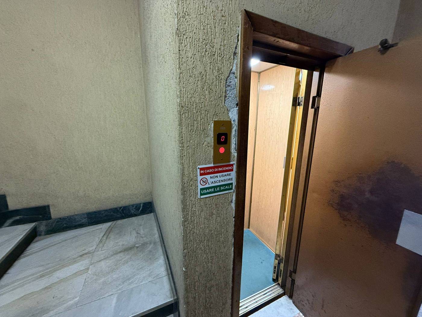 Interno palazzo Interno palazzo