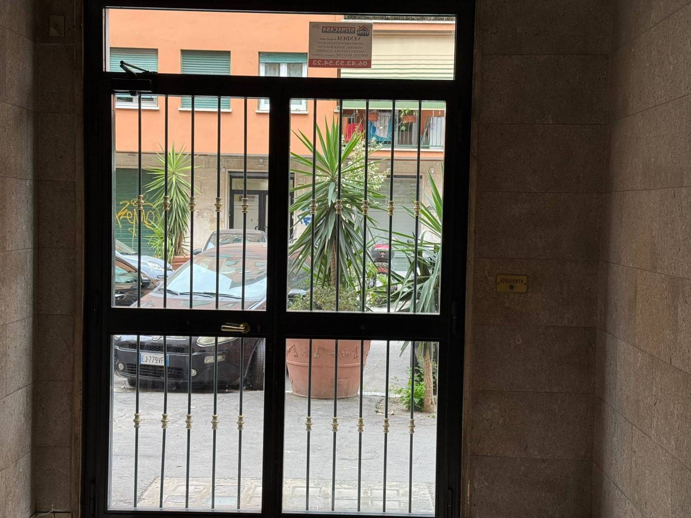 Interno palazzo Interno palazzo