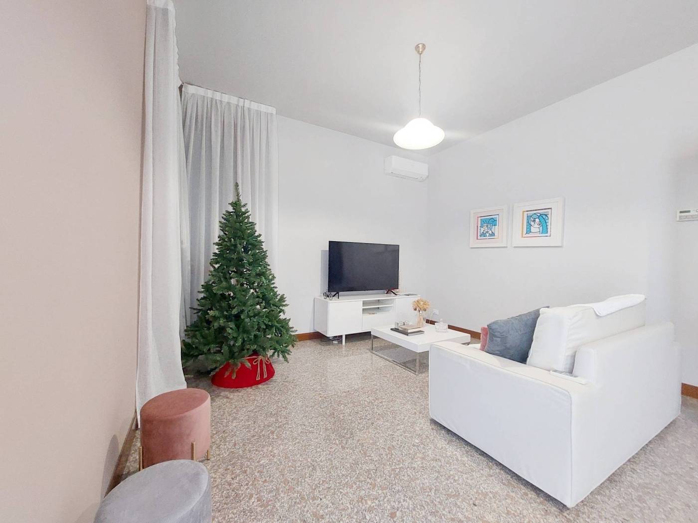Salone