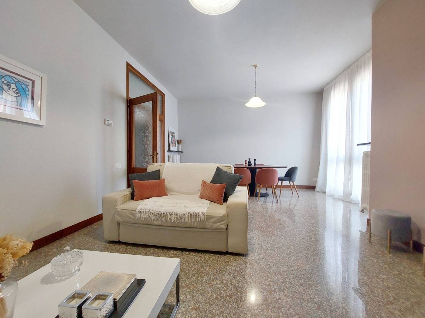 Salone