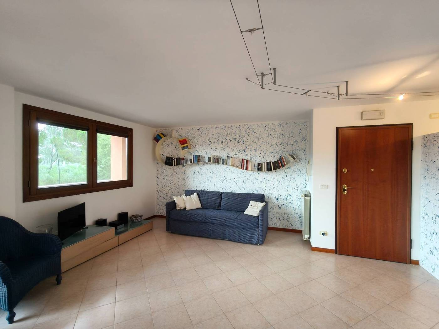 Salone