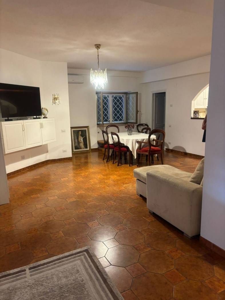 Salone
