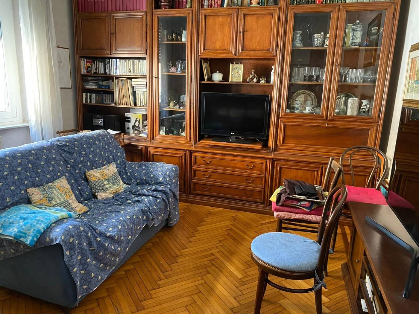 Salone