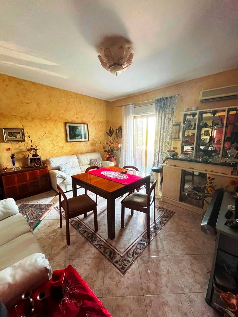 Salone Salone