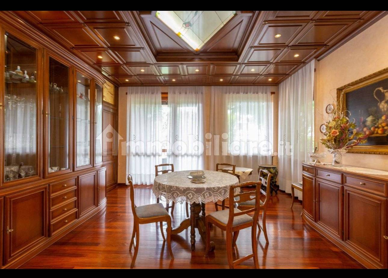Salone