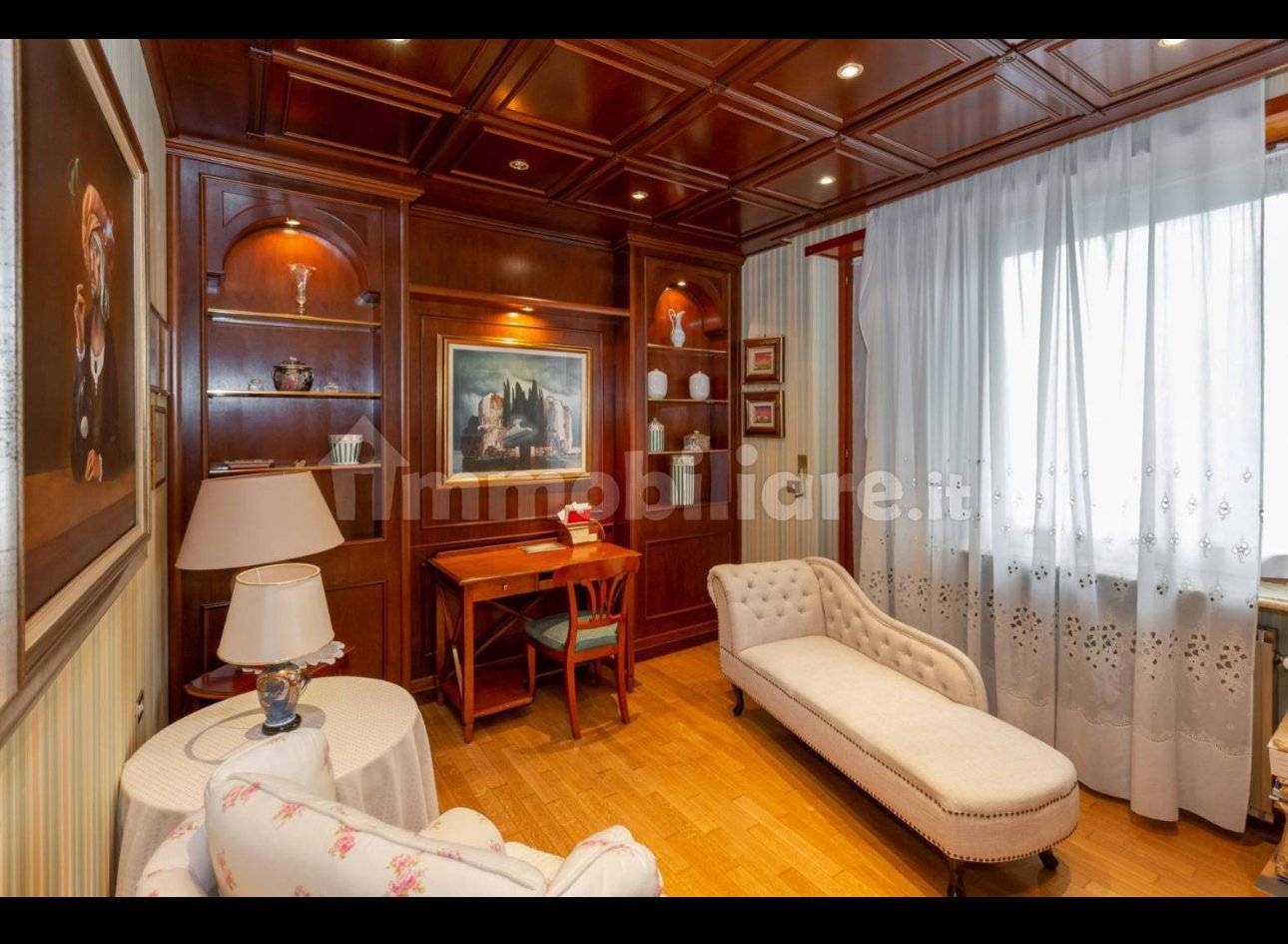 Salone