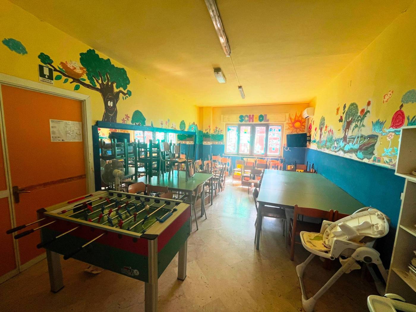 Interno non residenziale Interno non residenziale