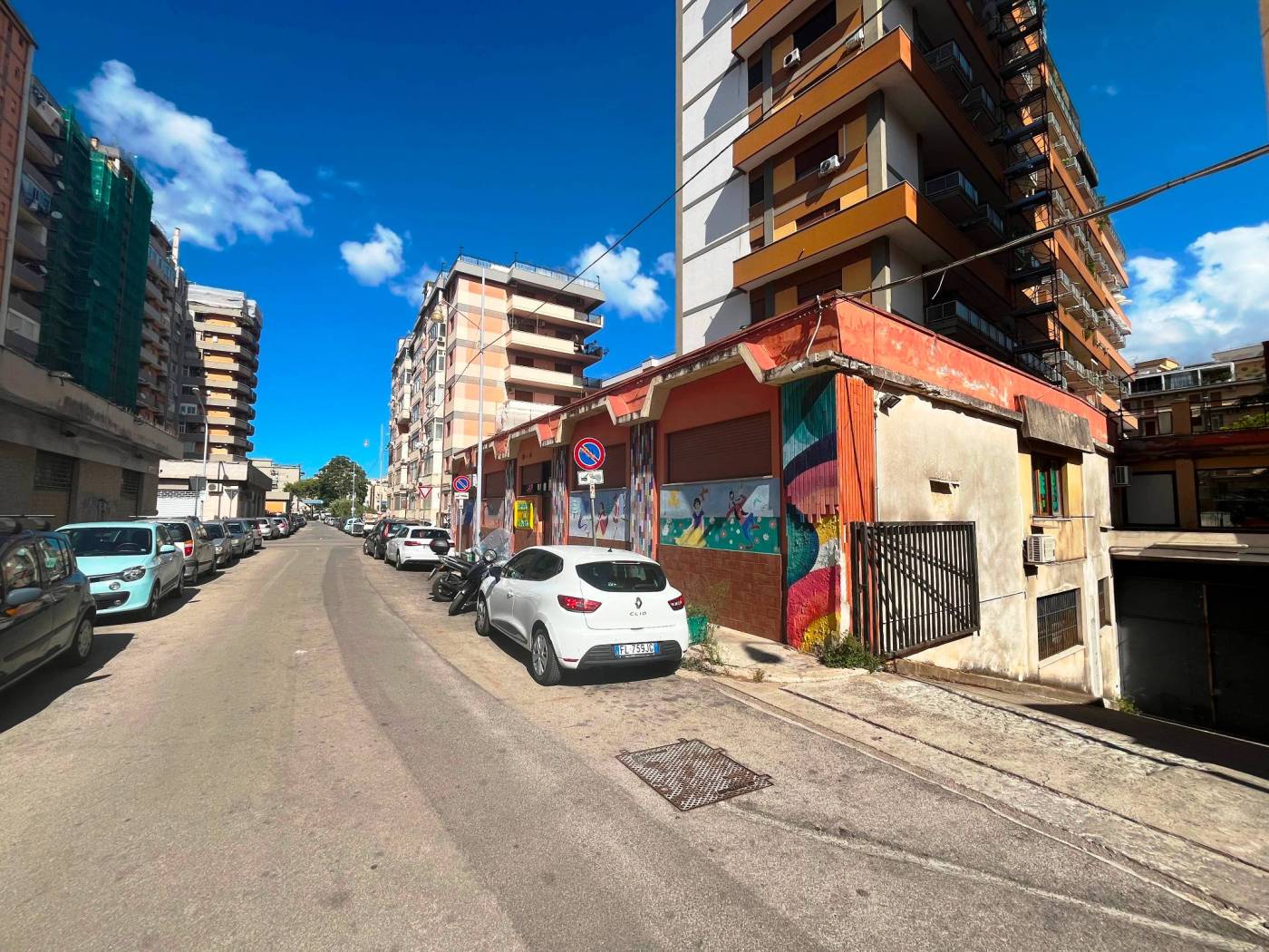 Zona Zona
