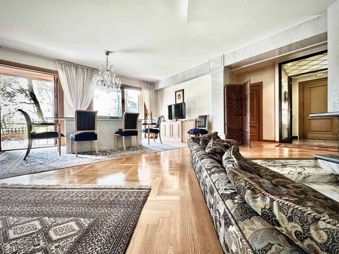 Salone