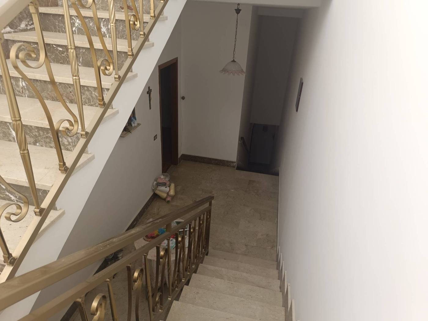 Immobiliare Spica propone in vendita un terratetto, situato in Via Pompeo Vannucci, a Balestrate alla cifra di 160.000 euro. Tale immobile dispone di 