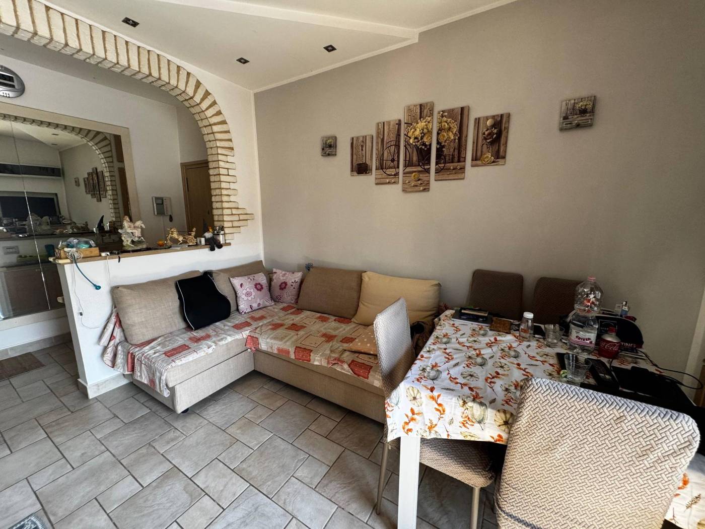 Salone