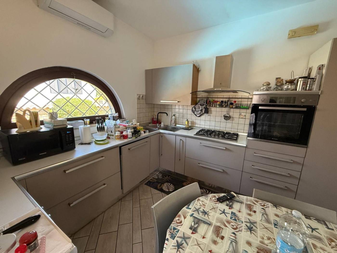 Cucina Cucina