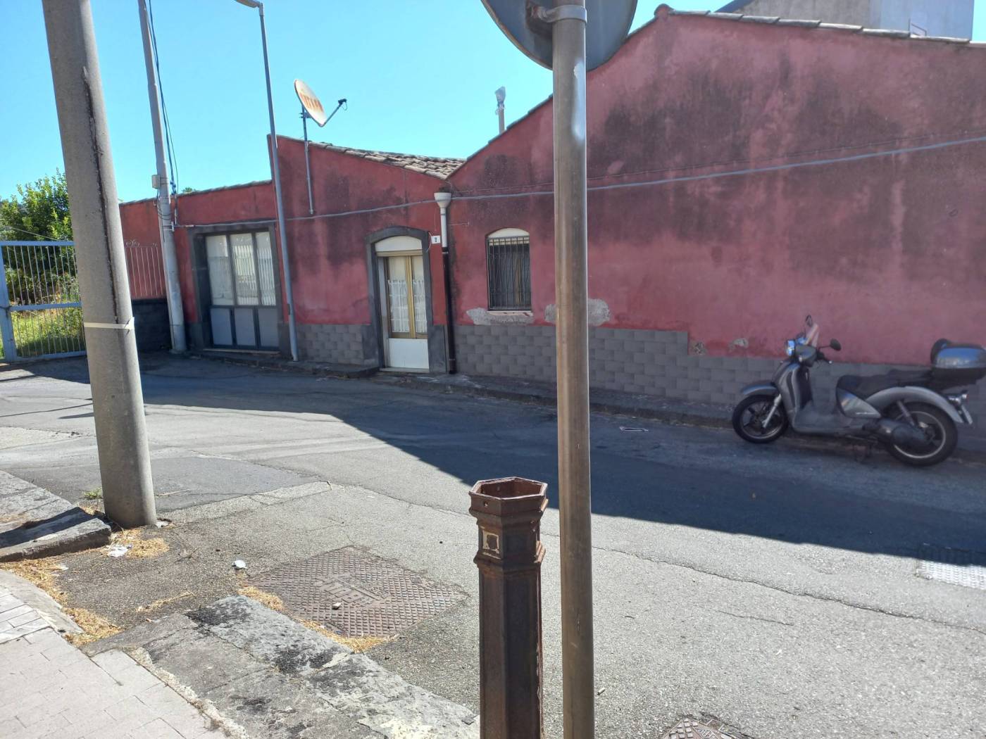 Zona Zona
