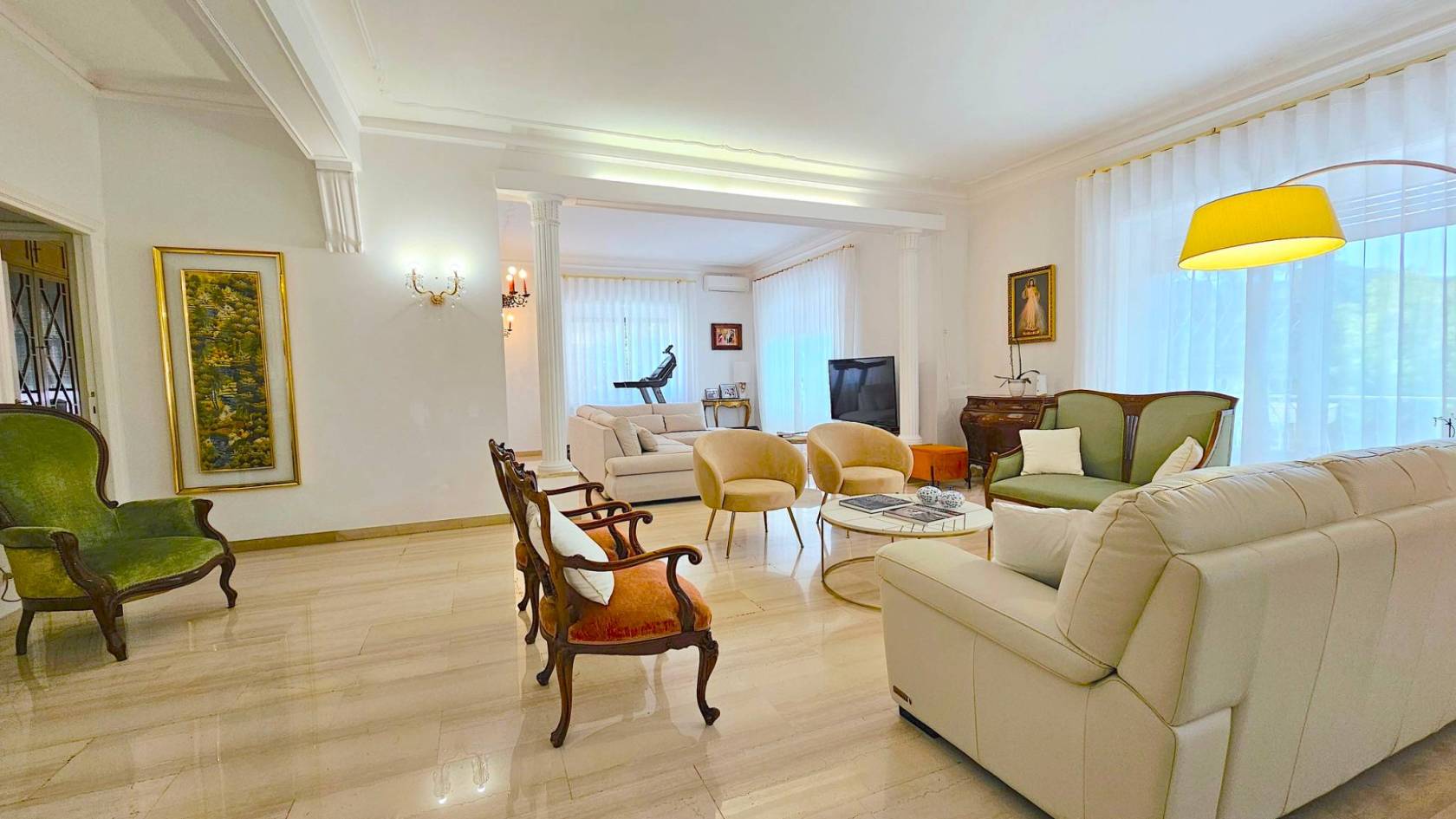 Salone