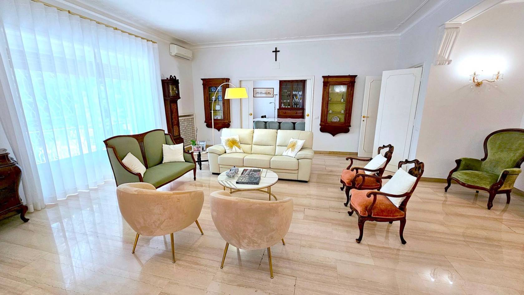 Salone