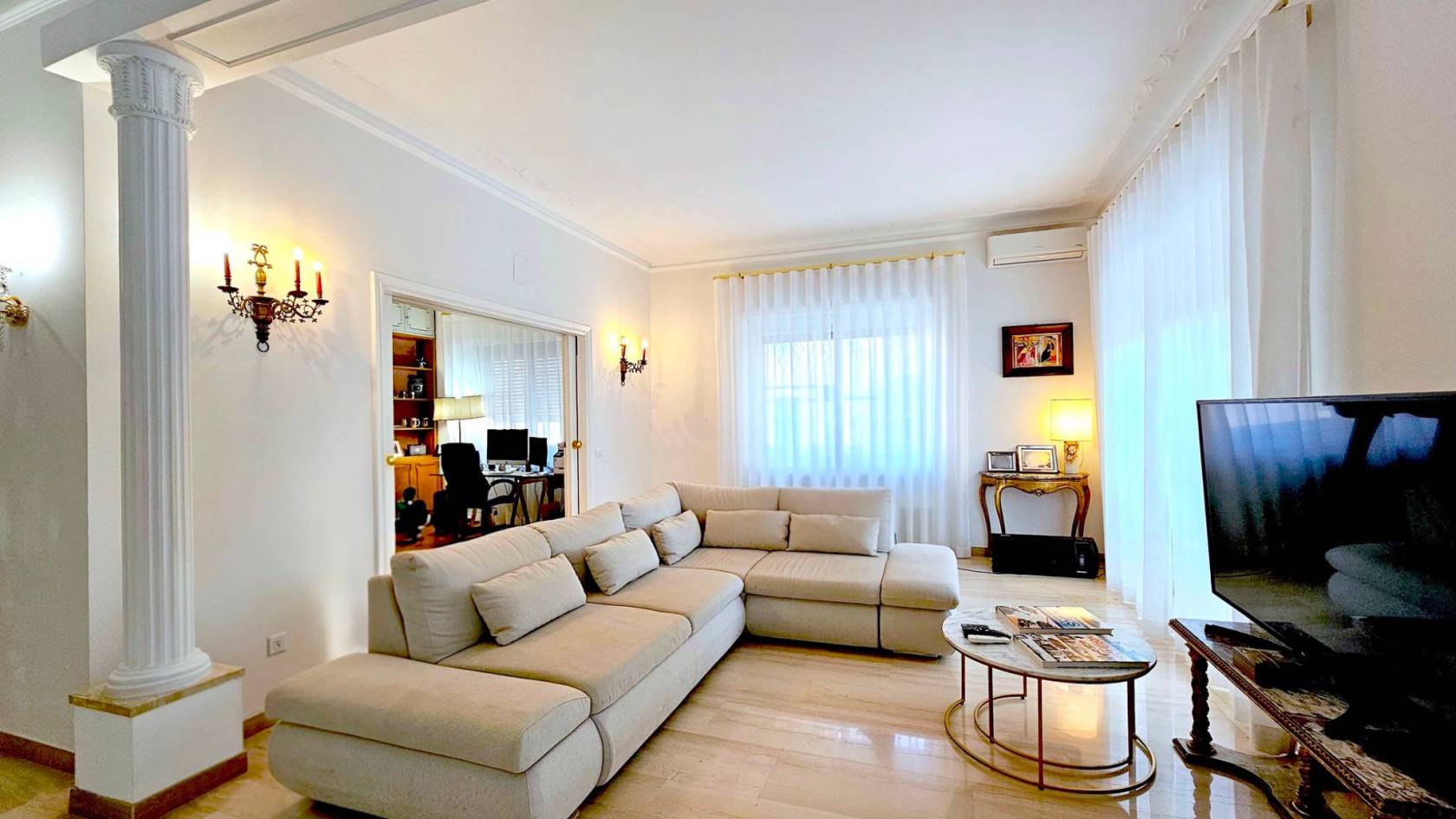 Salone