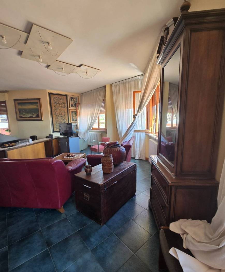 Salone