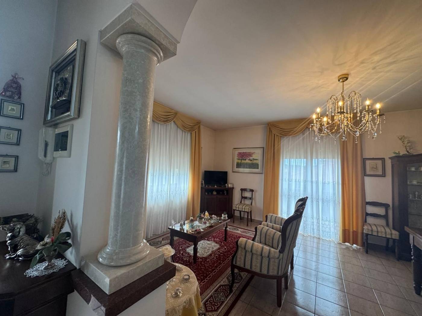Salone