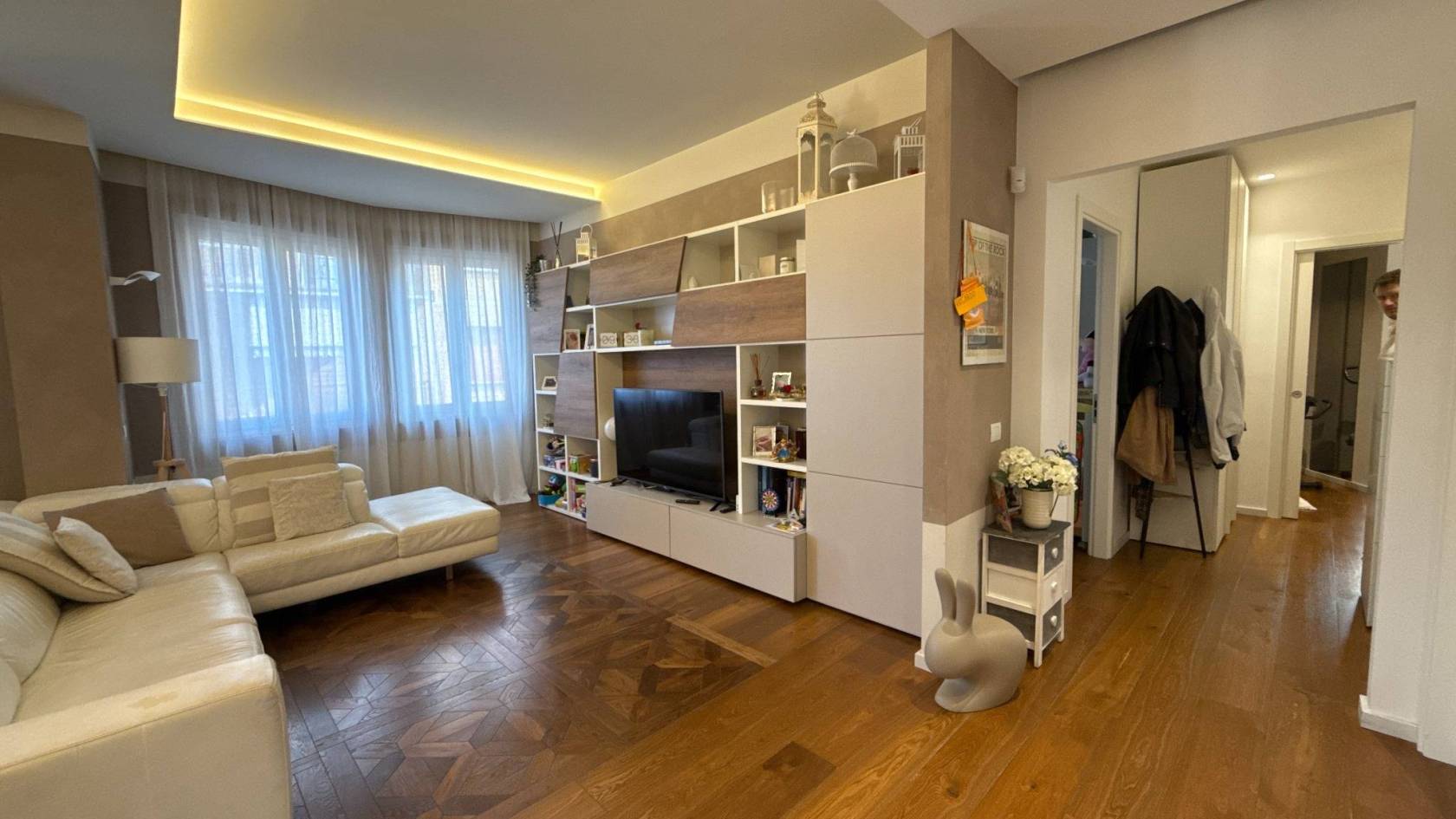 Salone Salone