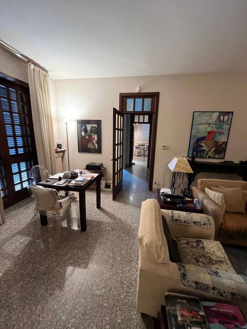 Salone