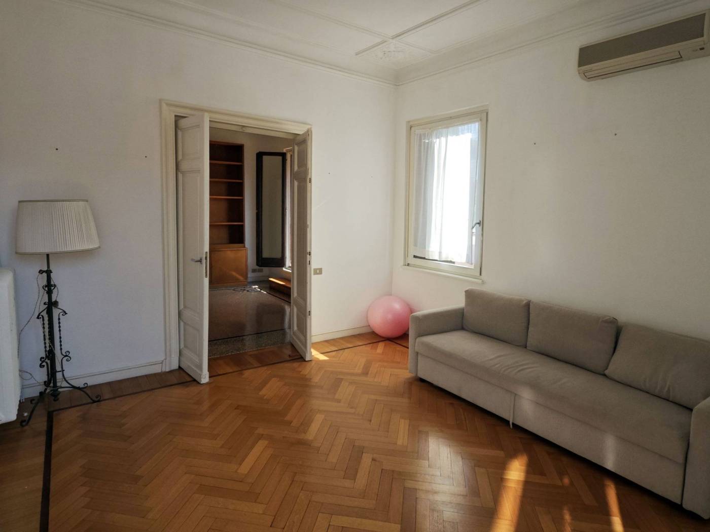 Salone