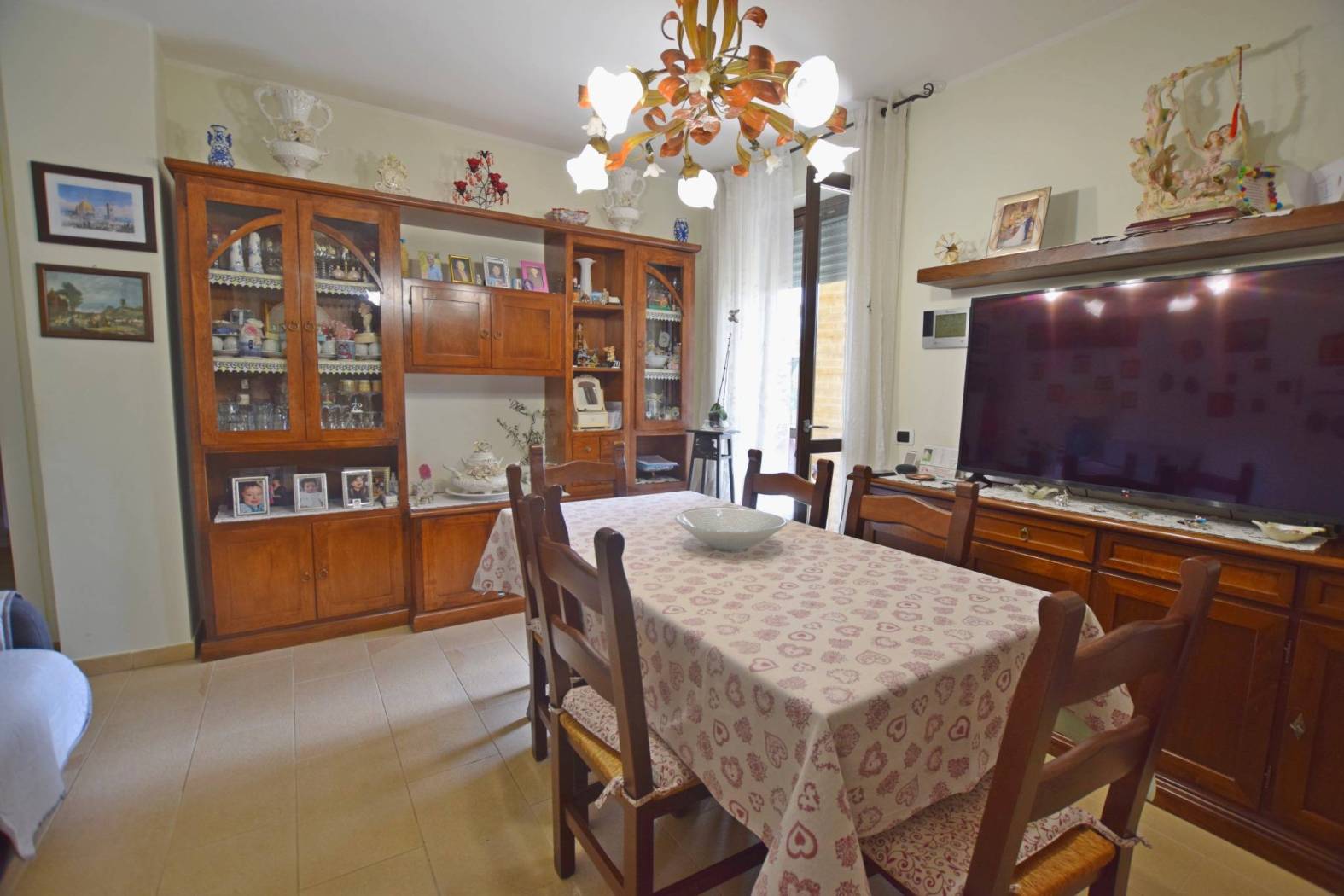 Salone