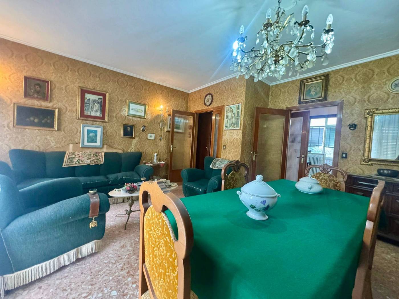 Salone