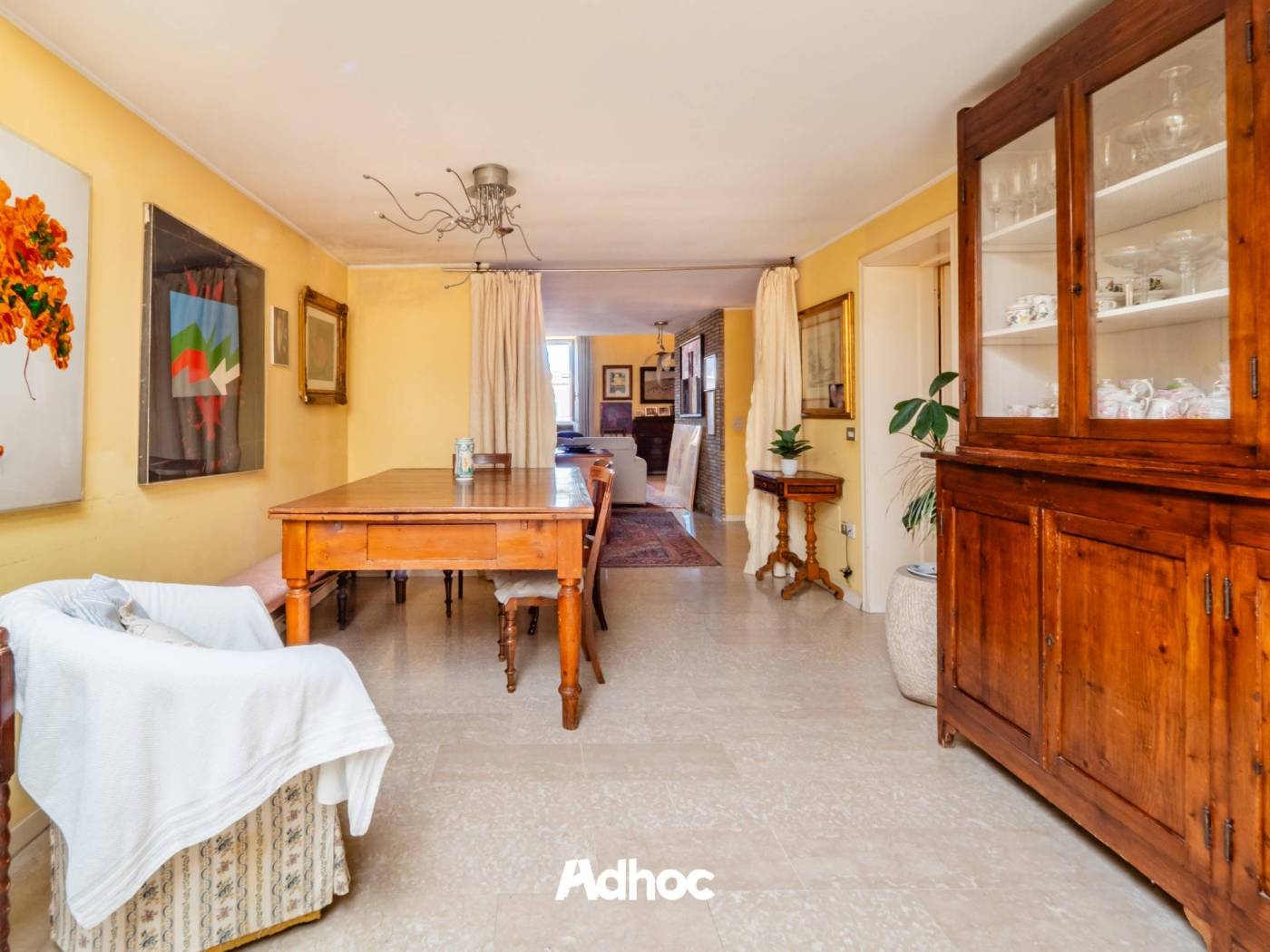 Salone