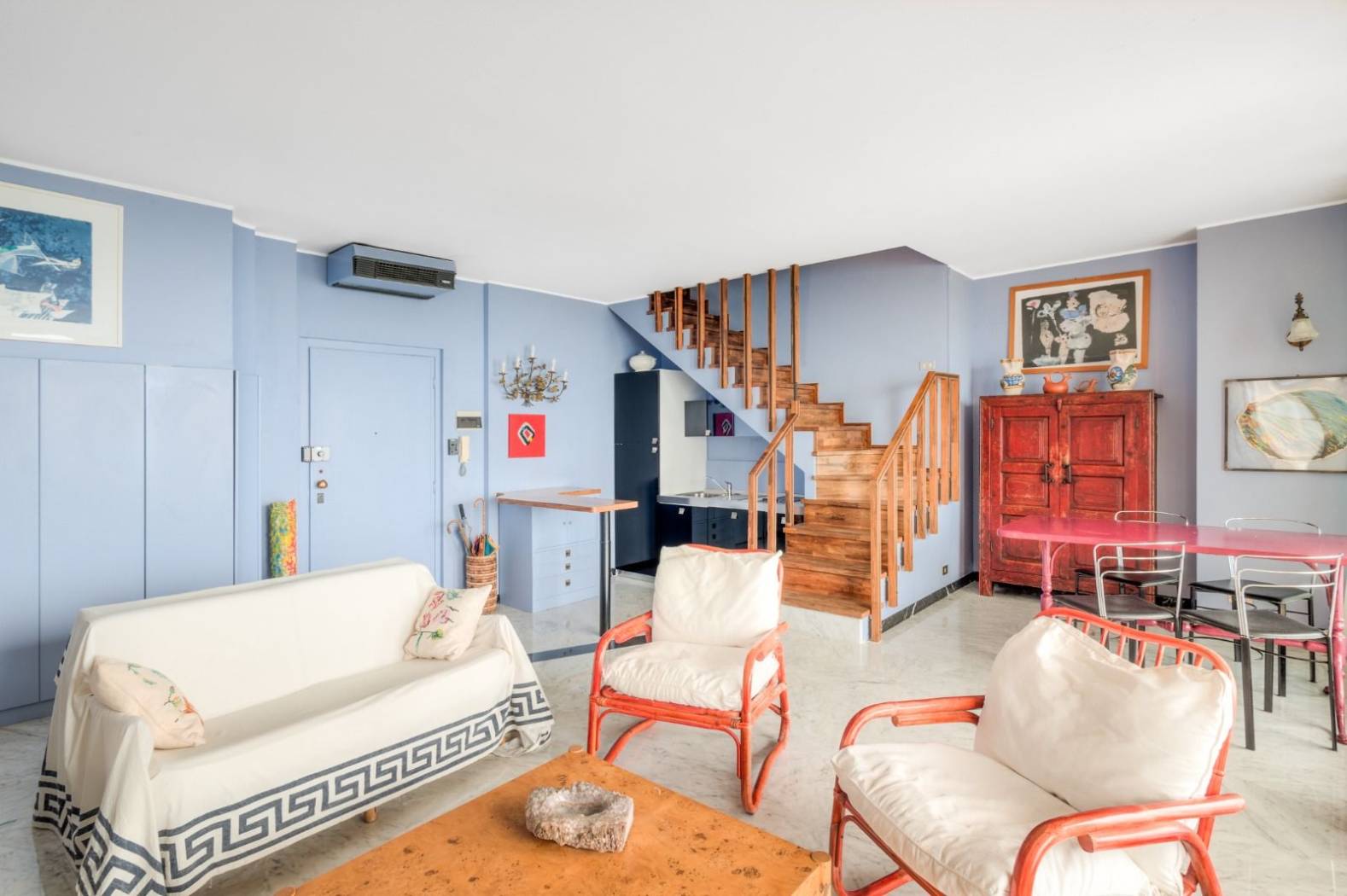 Salone