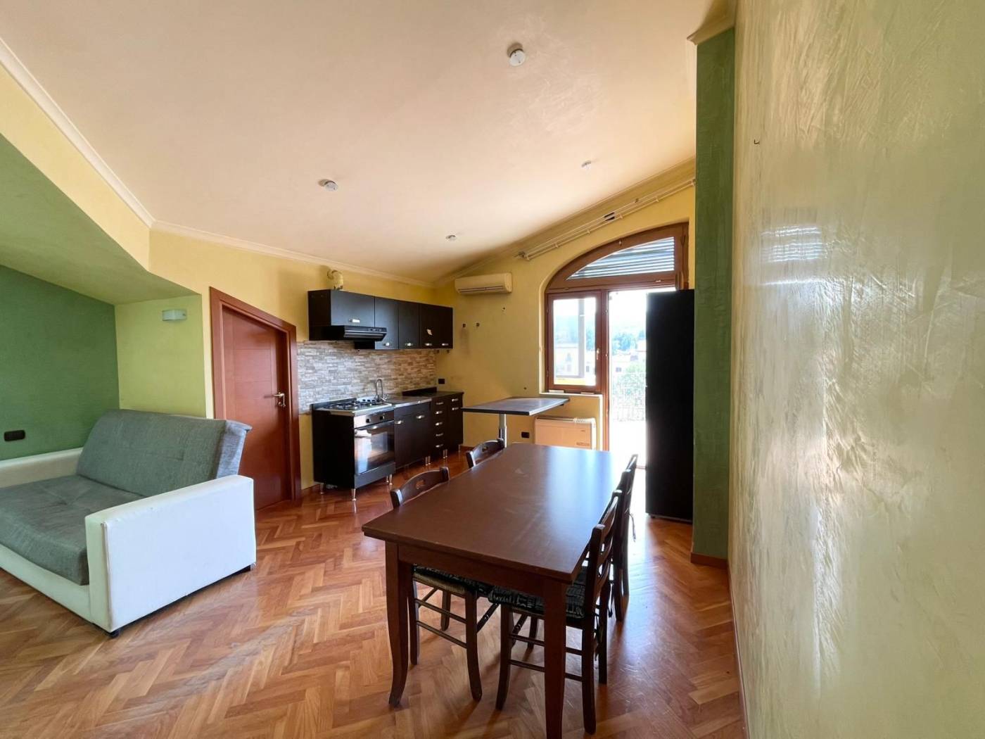 Salone