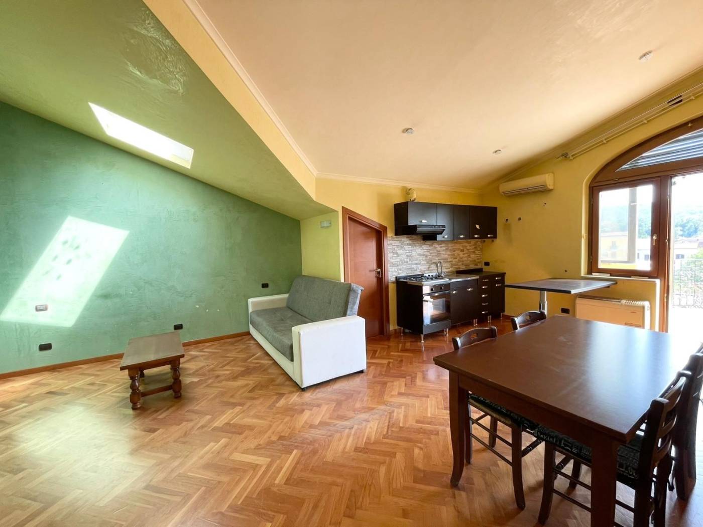 Salone