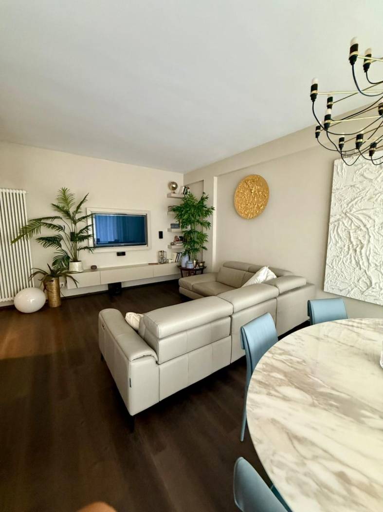 Salone