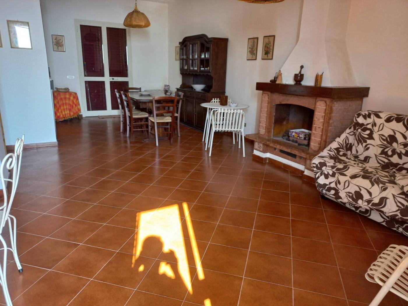Salone