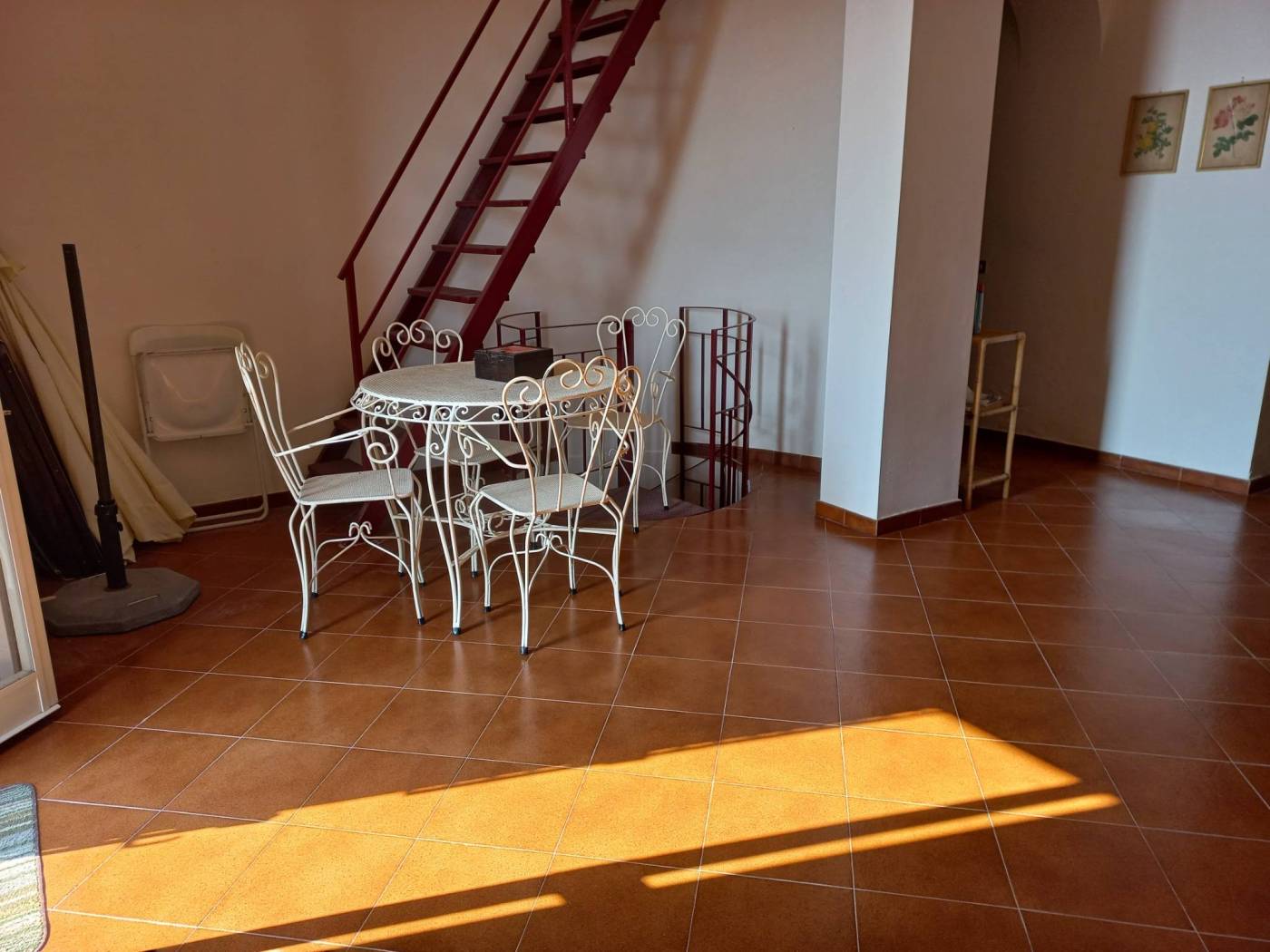 Salone