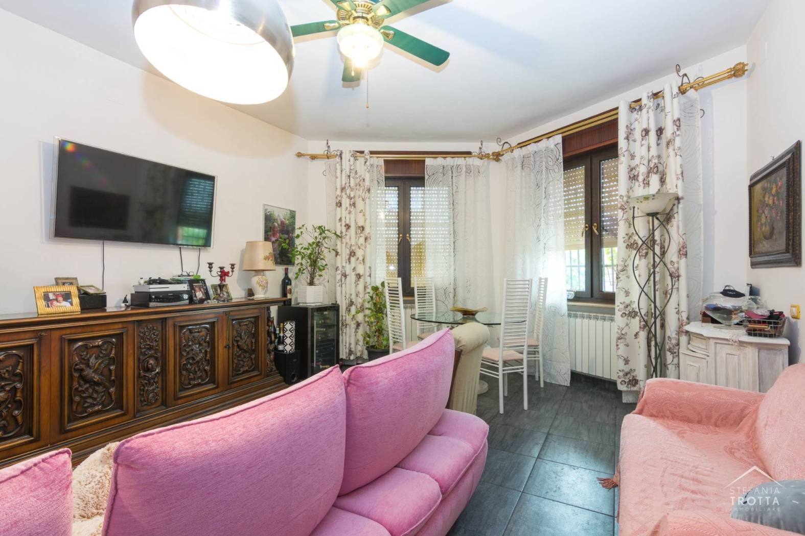Salone