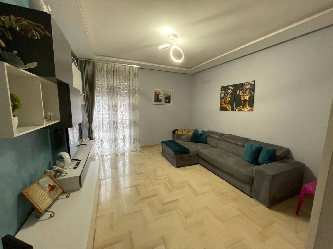 Salone