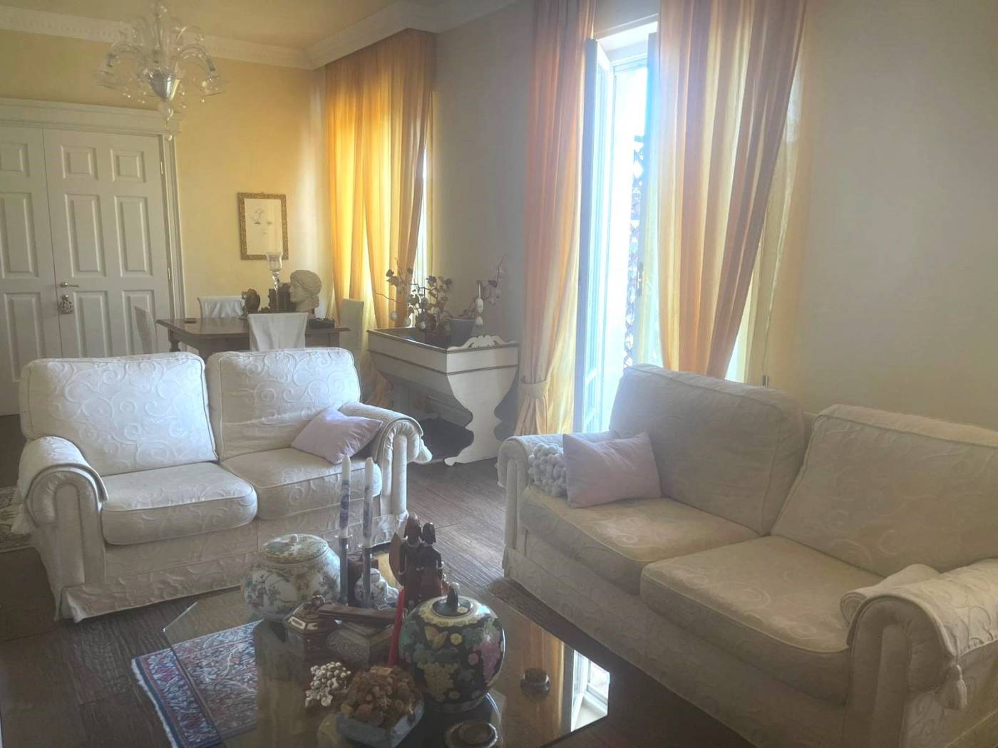 Salone