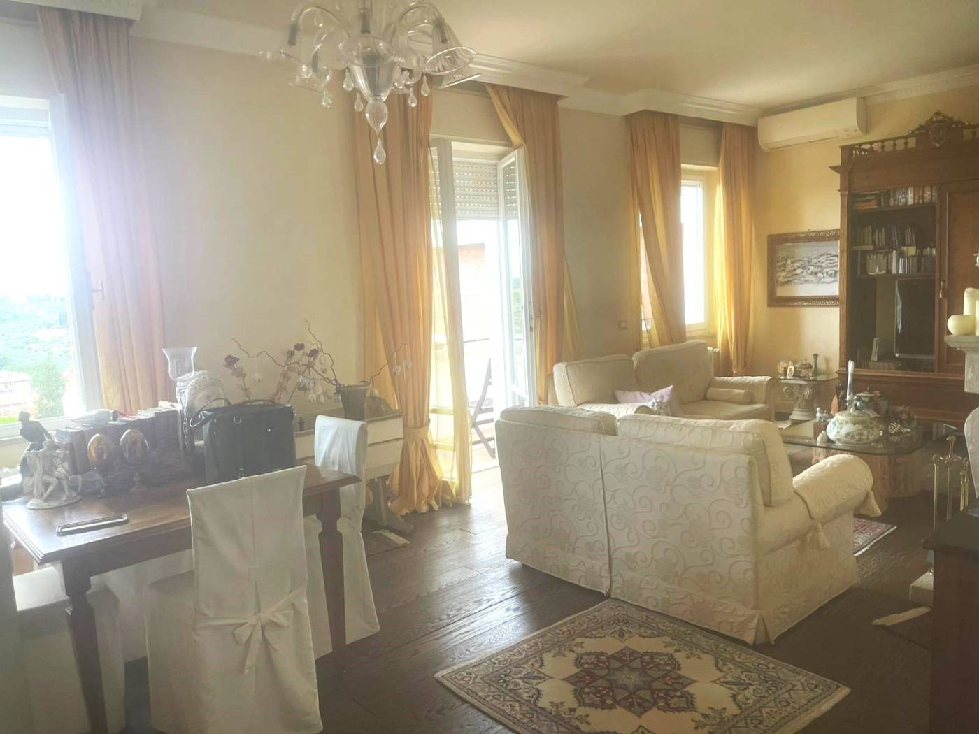 Salone
