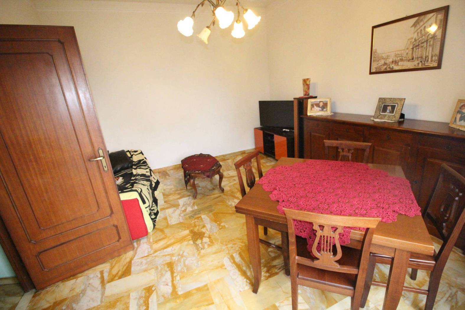 Salone
