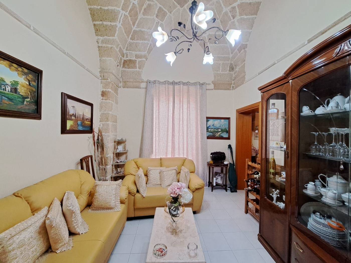 Salone