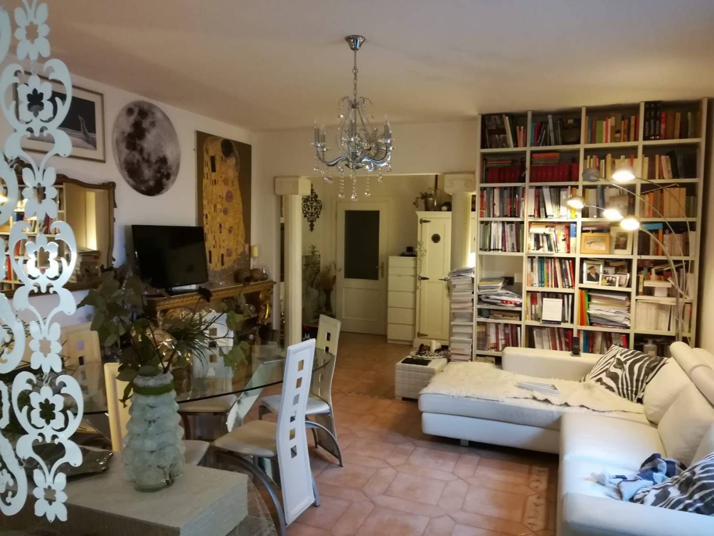 Salone
