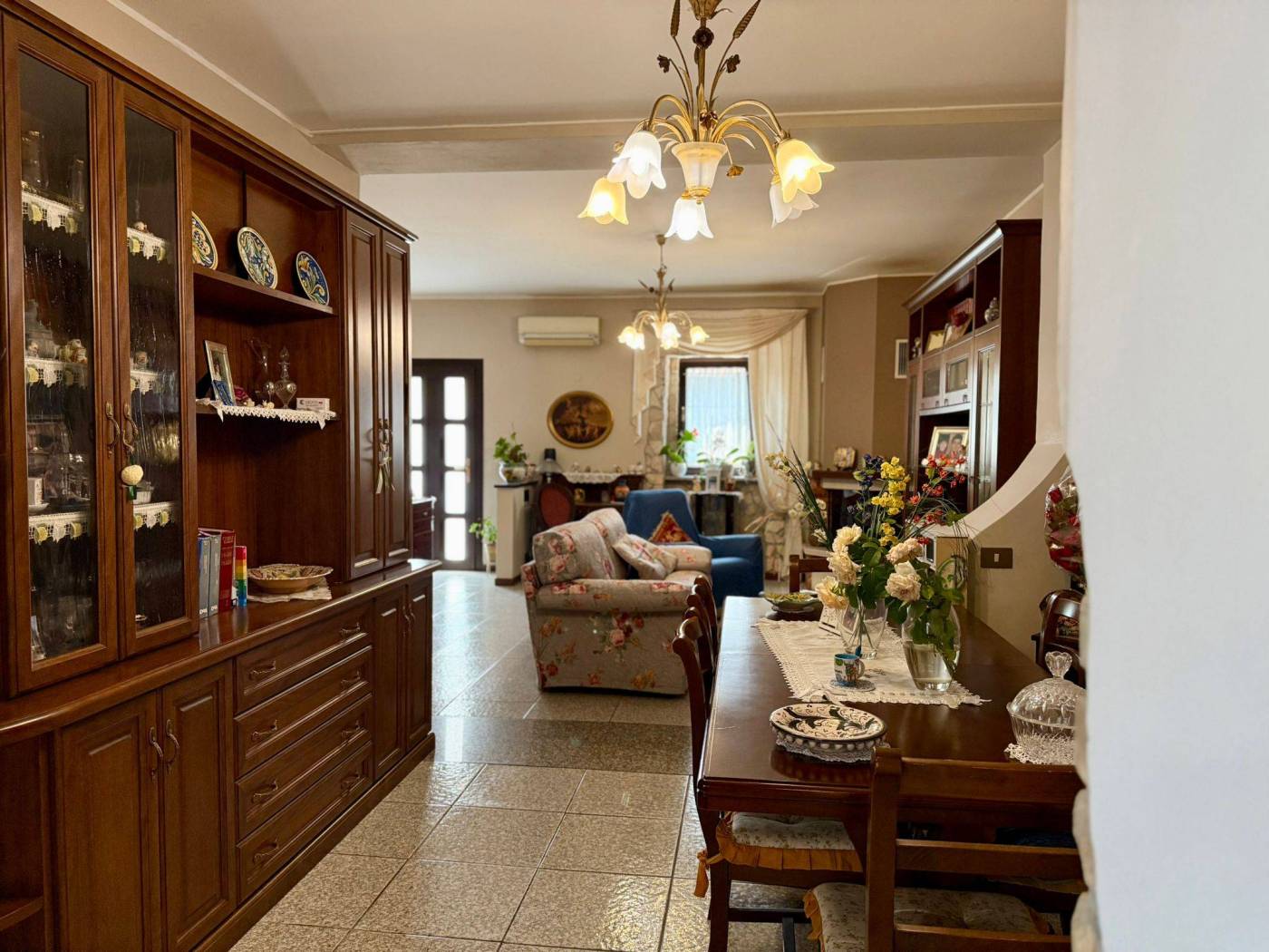 Salone