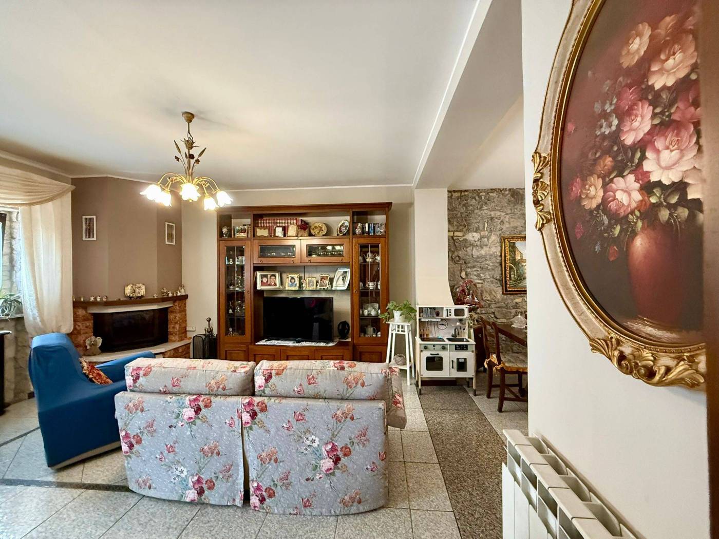 Salone
