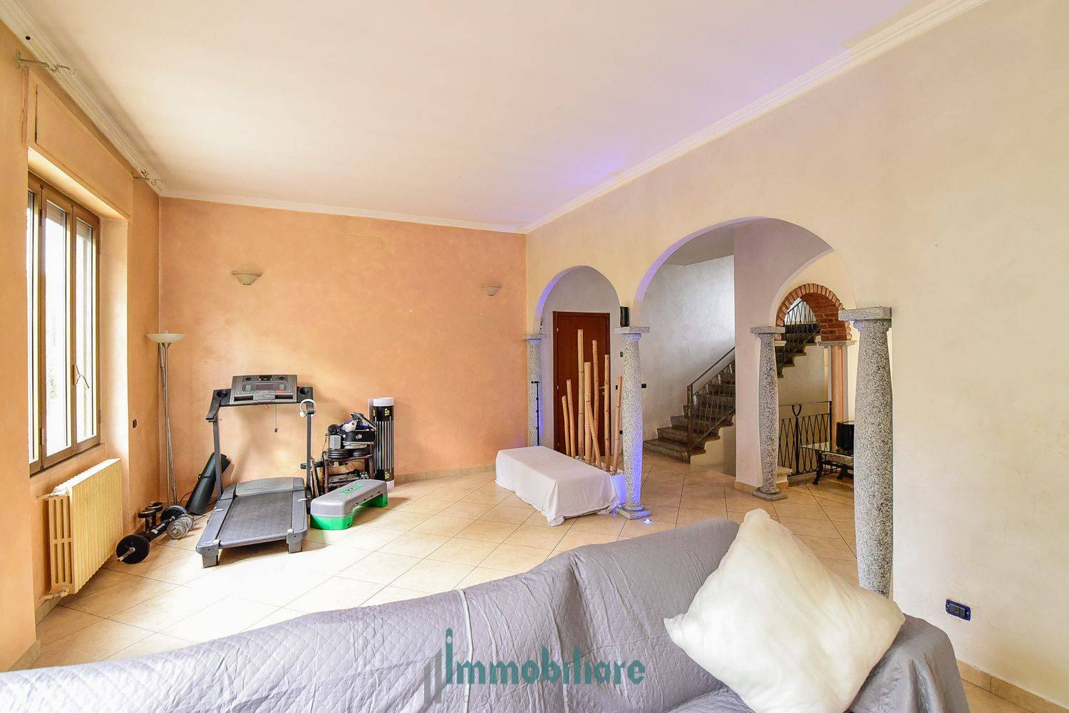 Salone