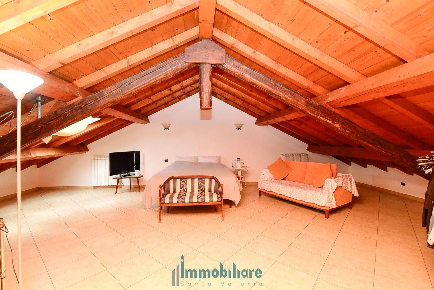 Salone