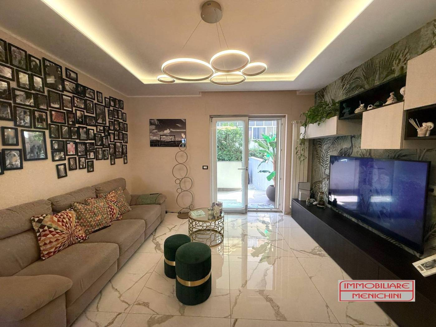 Salone