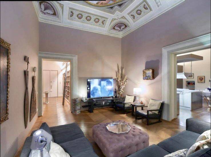 Salone